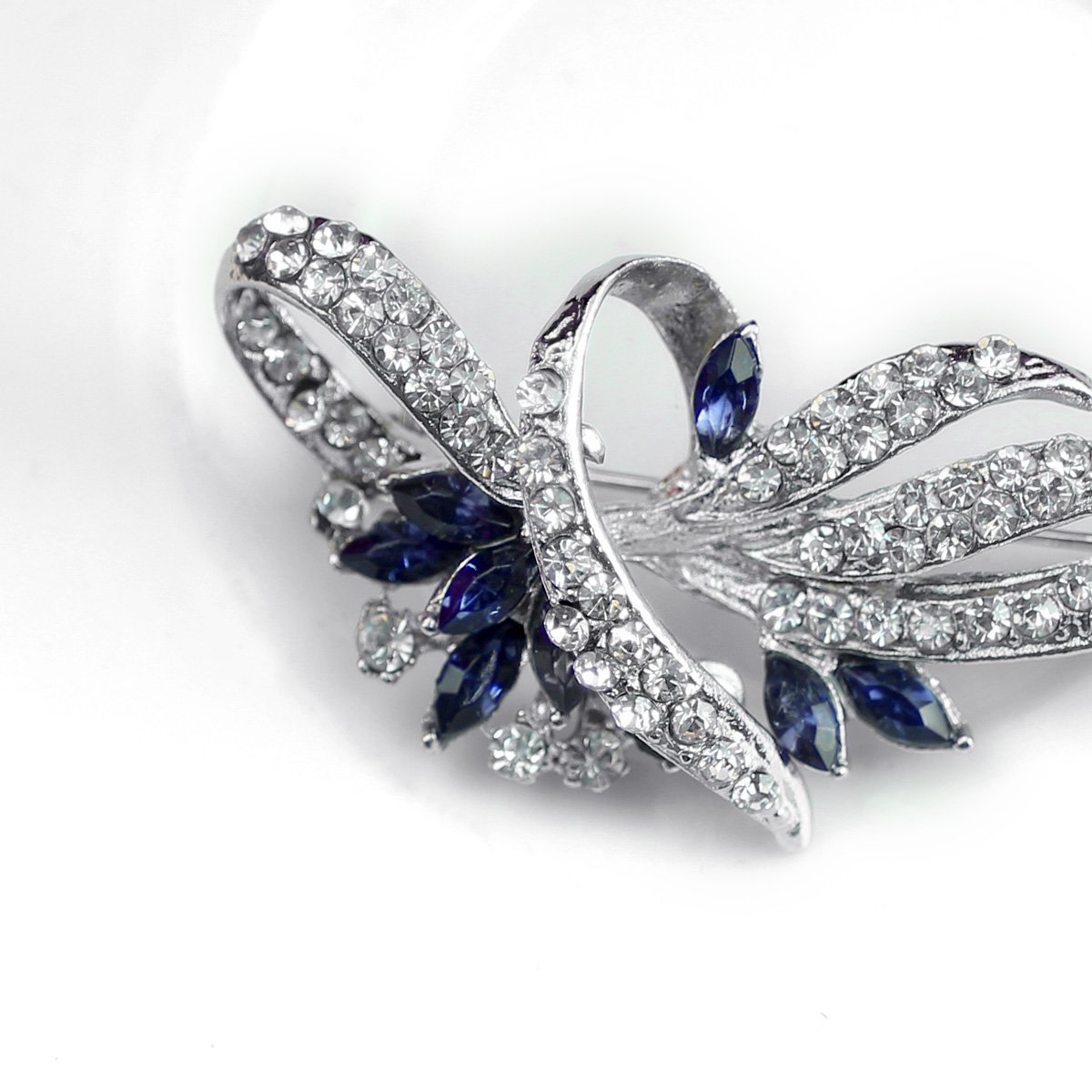 Merdia Created Crystal Brooch Fancy Vintage Style Flower Brooch Pin for Women, girls, ladies with Blue/Purple Created Crystal | Vintage Fashion | Brooches and Pins for Women | Ladies Jewelry - Image 3