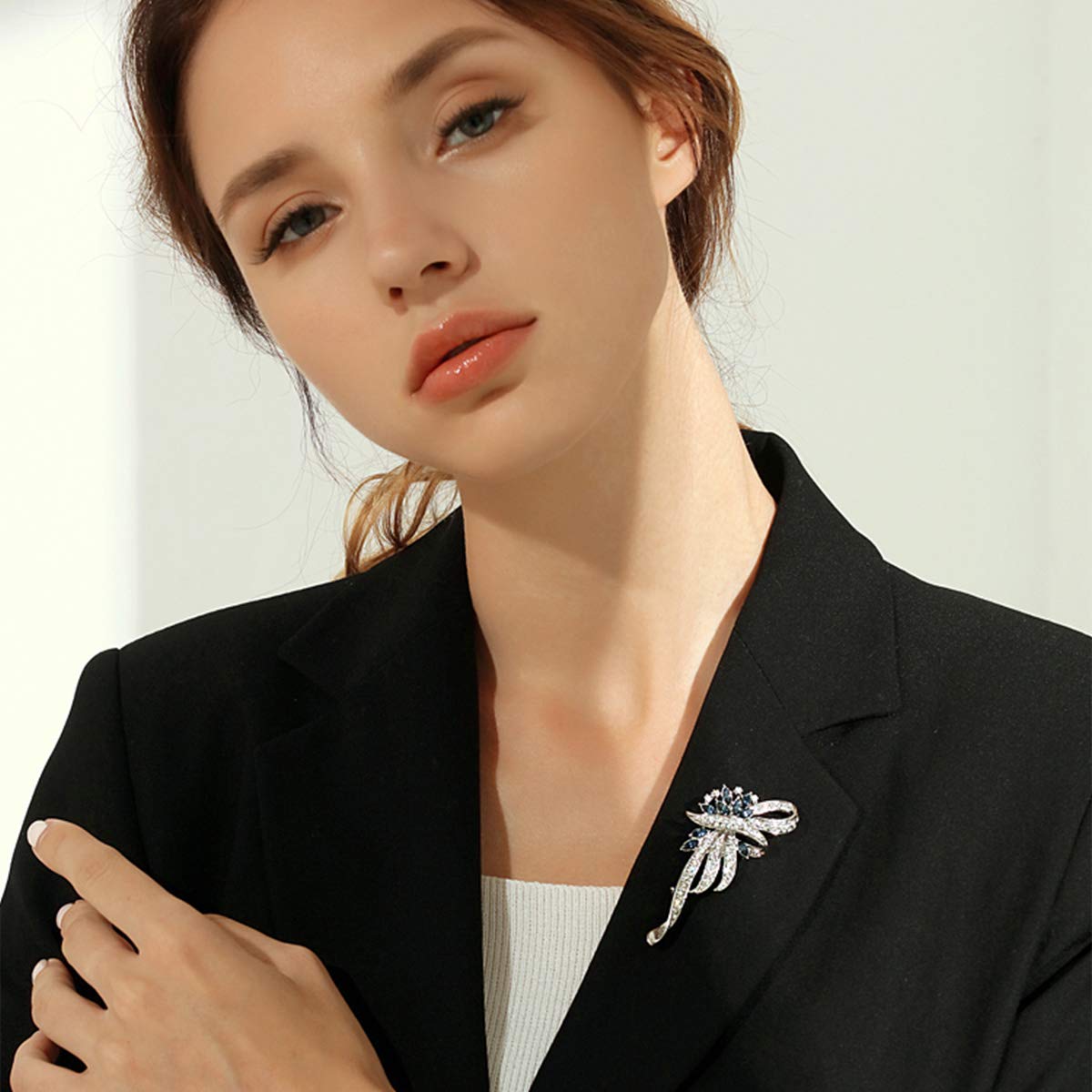 Merdia Created Crystal Brooch Fancy Vintage Style Flower Brooch Pin for Women, girls, ladies with Blue/Purple Created Crystal | Vintage Fashion | Brooches and Pins for Women | Ladies Jewelry - Image 6