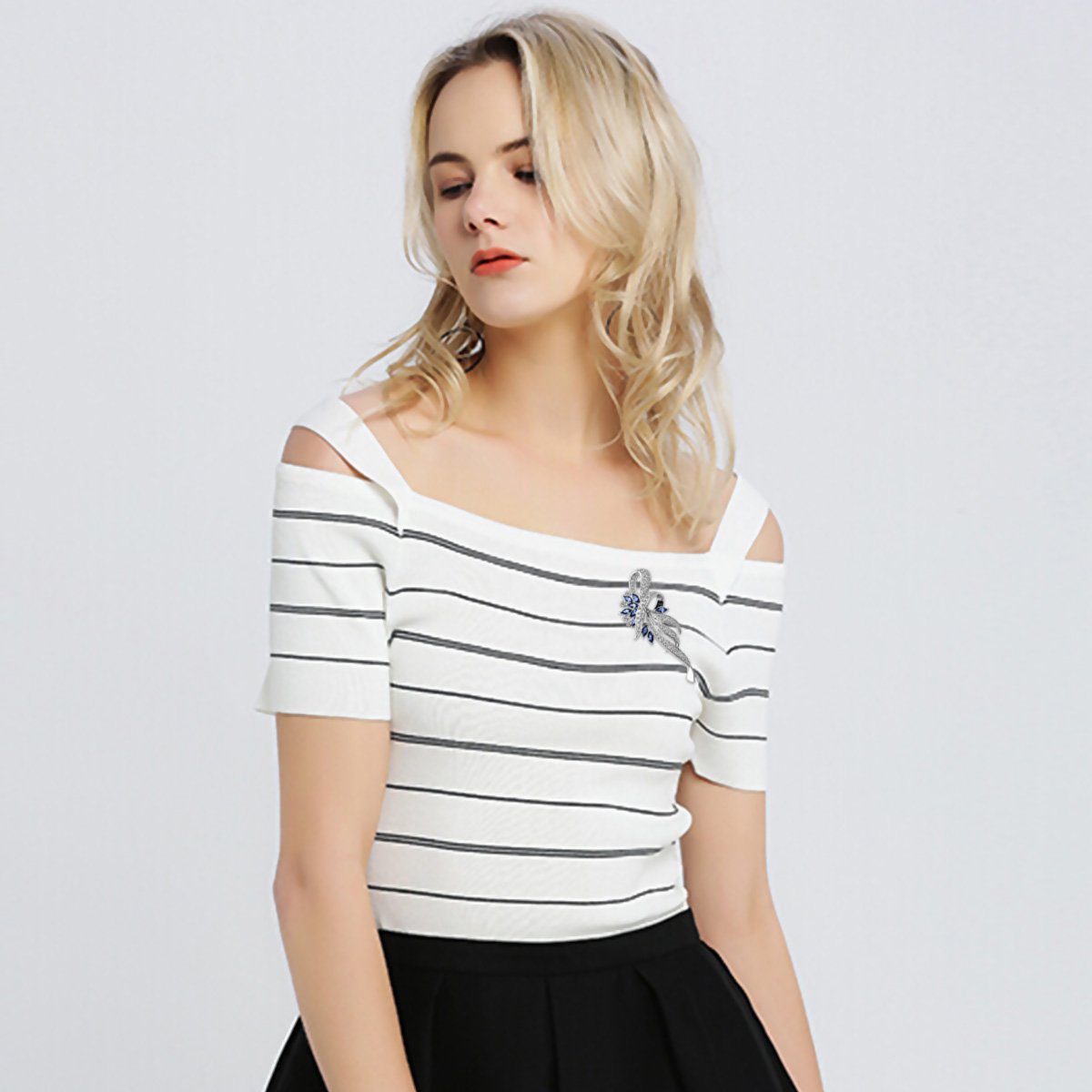 Merdia Created Crystal Brooch Fancy Vintage Style Flower Brooch Pin for Women, girls, ladies with Blue/Purple Created Crystal | Vintage Fashion | Brooches and Pins for Women | Ladies Jewelry - Image 8