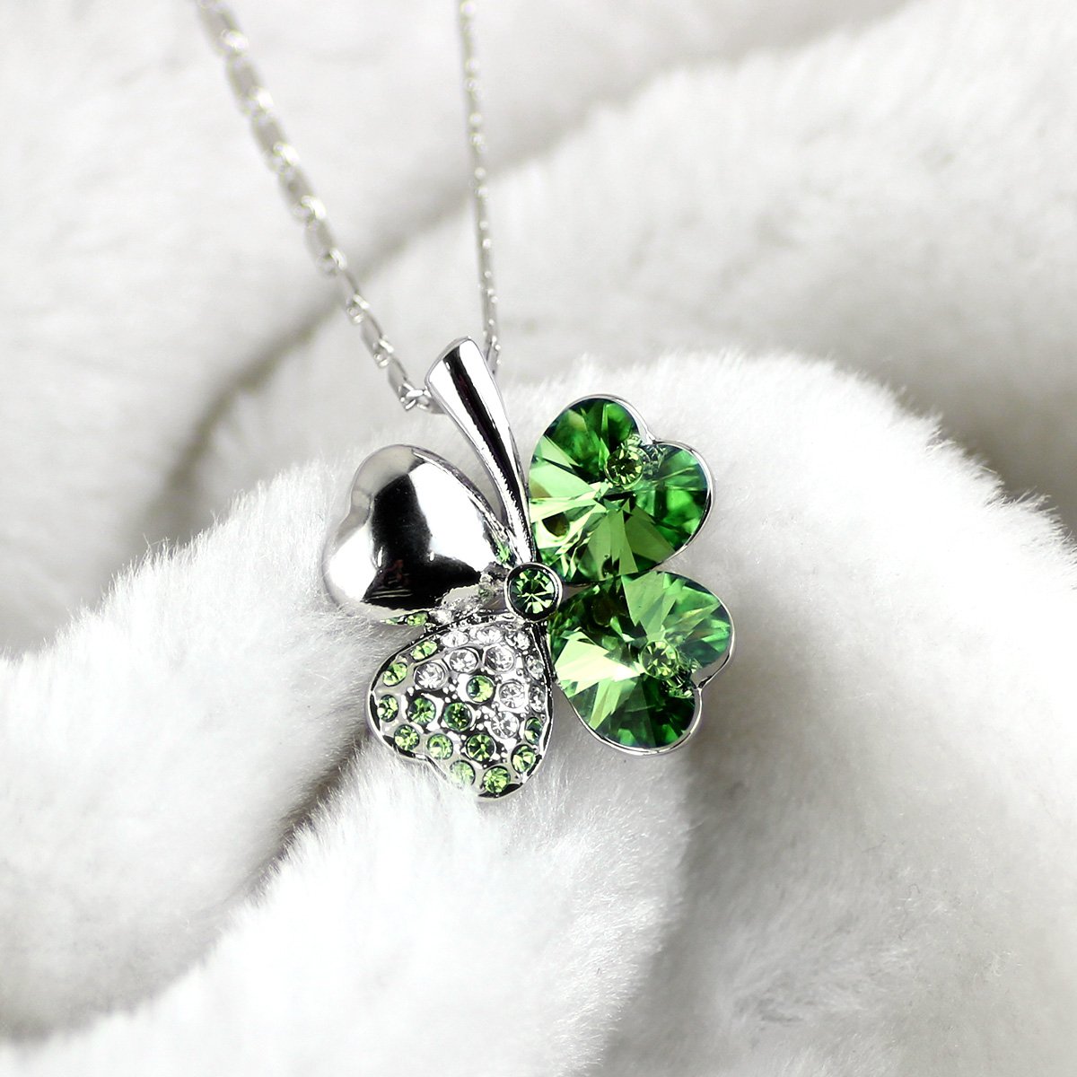 Merdia Four Leaf Clover Heart-shaped Crystal Pendant Necklace | Necklaces for Women | Heart Necklace | Silver necklace for Women | Womens Gifts | Heart Pendant Necklace | 4 Leaf Clover Necklace - Image 6