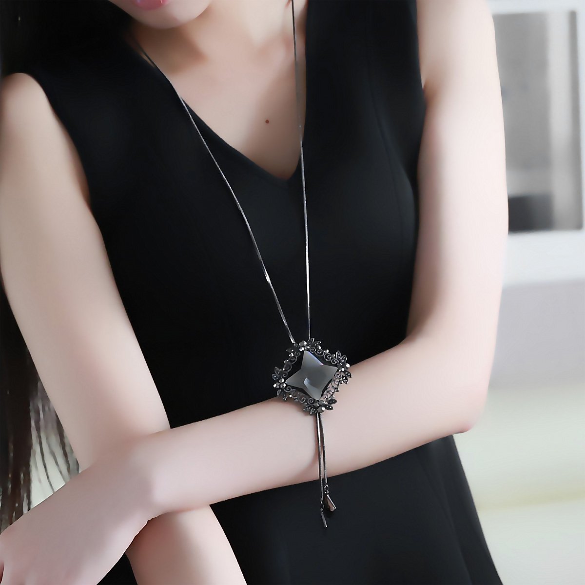 Merdia Long Chain Necklace With Rhombus Pendant and Sparkly Glass | Charm Jewelry for Women | Boho Long Pendant - Image 7